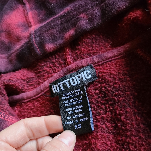 Womens Hot Topic cross lace V neck Tie dye hoodie - Picture 2 of 3